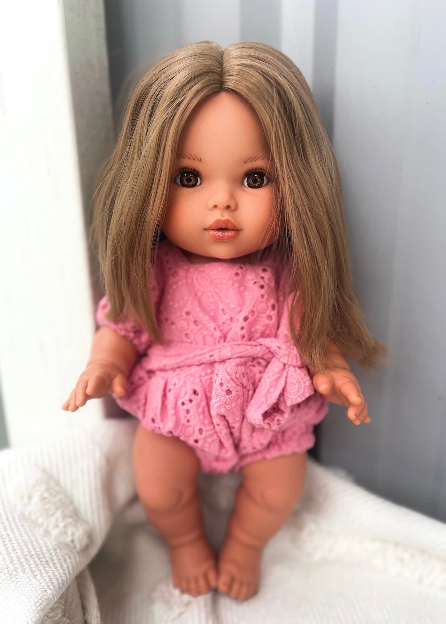 Sandra Doll
