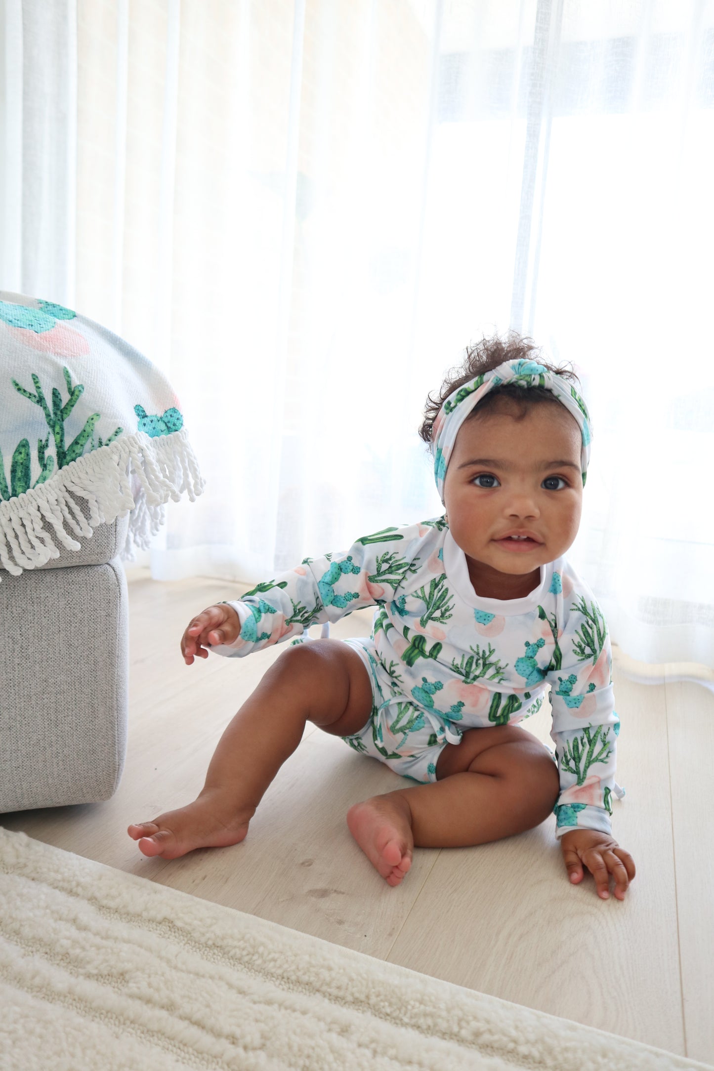 Las Coloradas Uni-Sex Rash SHIRT