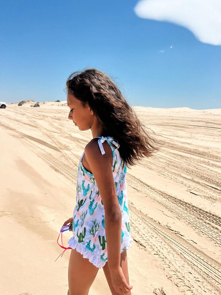 Las Coloradas One Piece